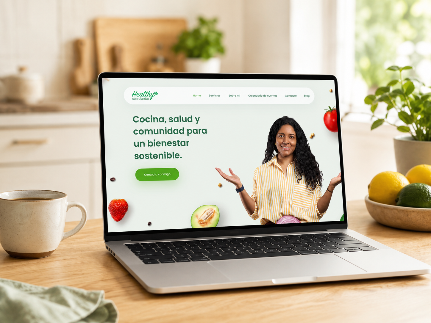 Mockup de la web Healthy con Plantas (Aifra) en un portátil sobre una cocina