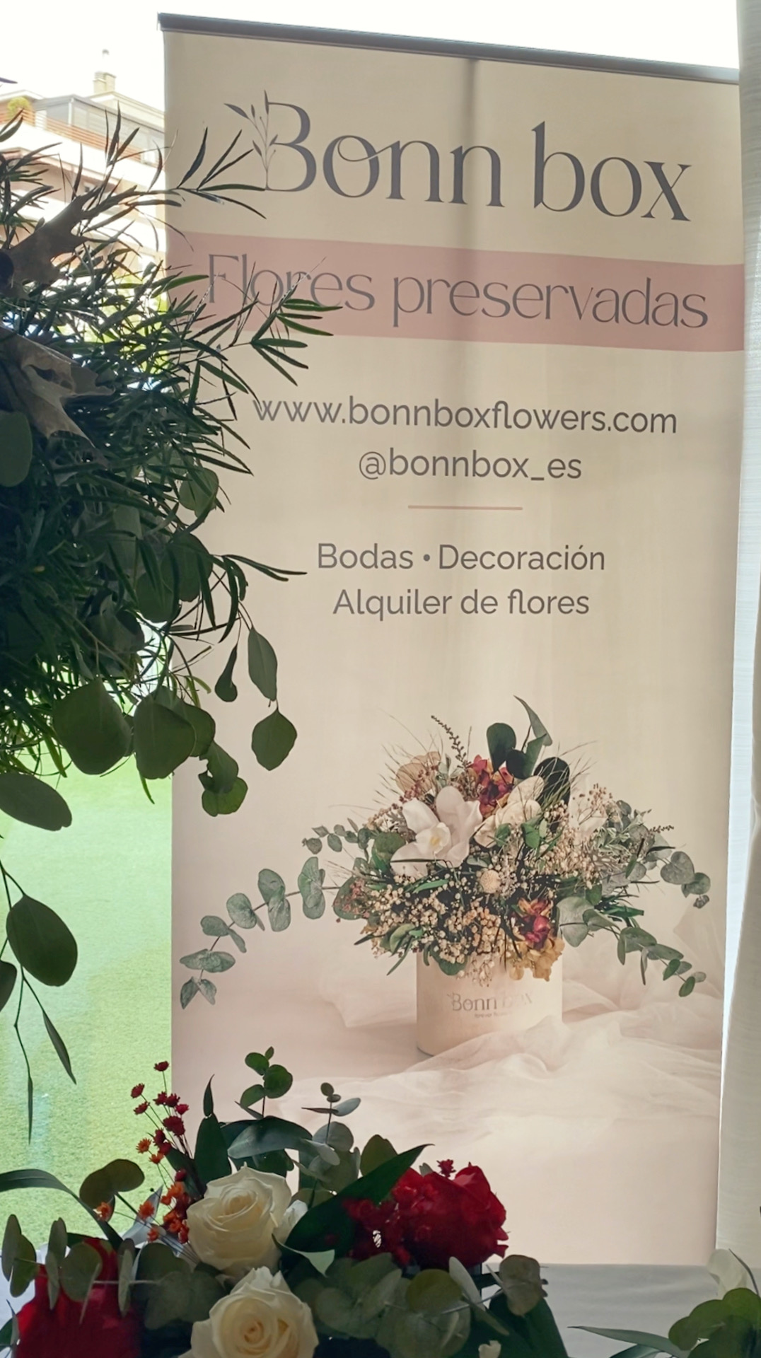 Rollup de BonnBox Flowers en el stand de Expoboda Madrid