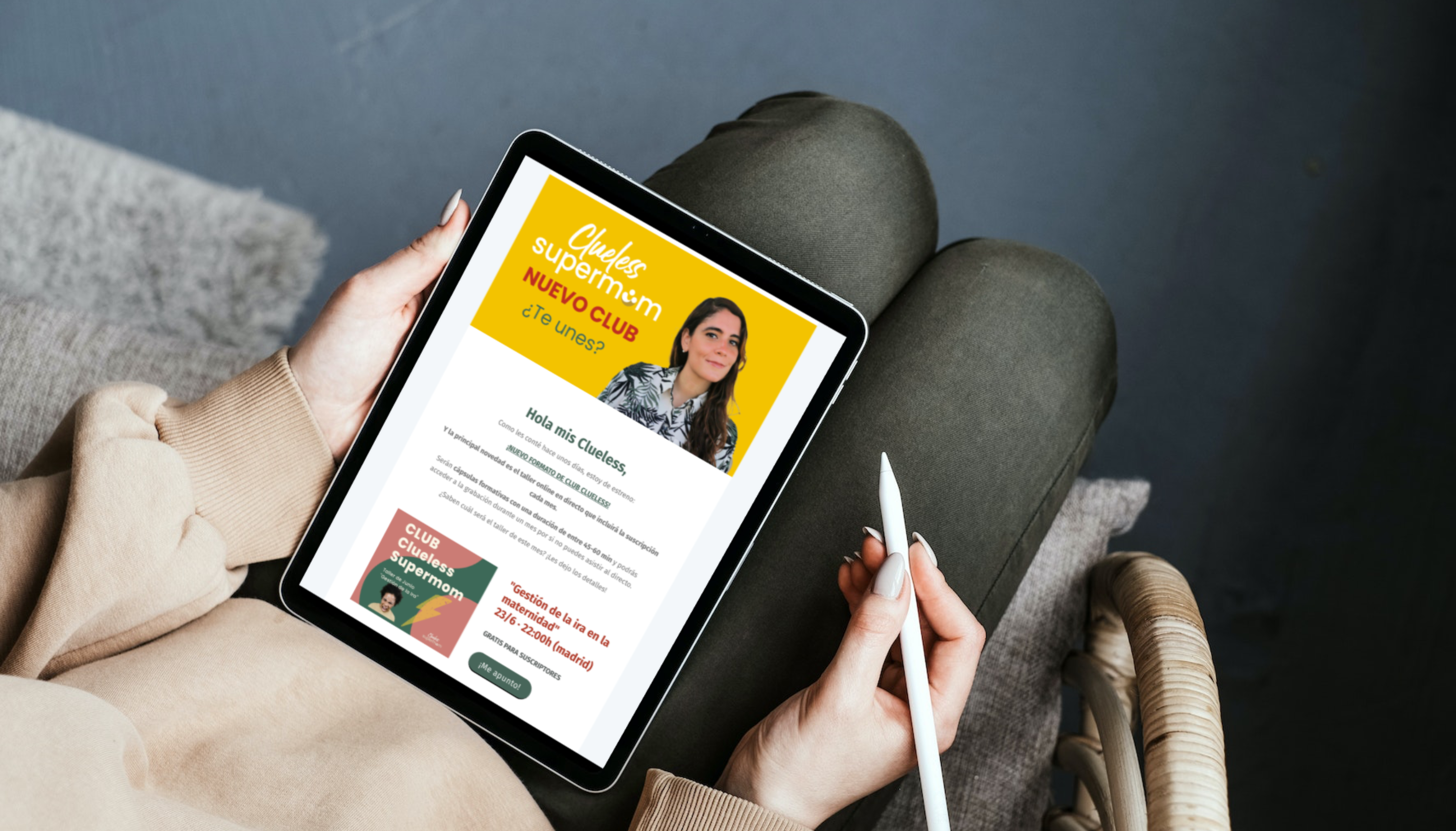 Mockup de campaña de email marketing para Clueless Supermom